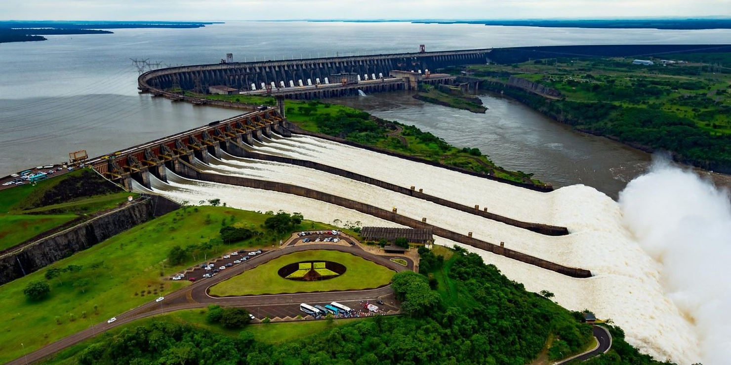 Itaipu acesso de carro